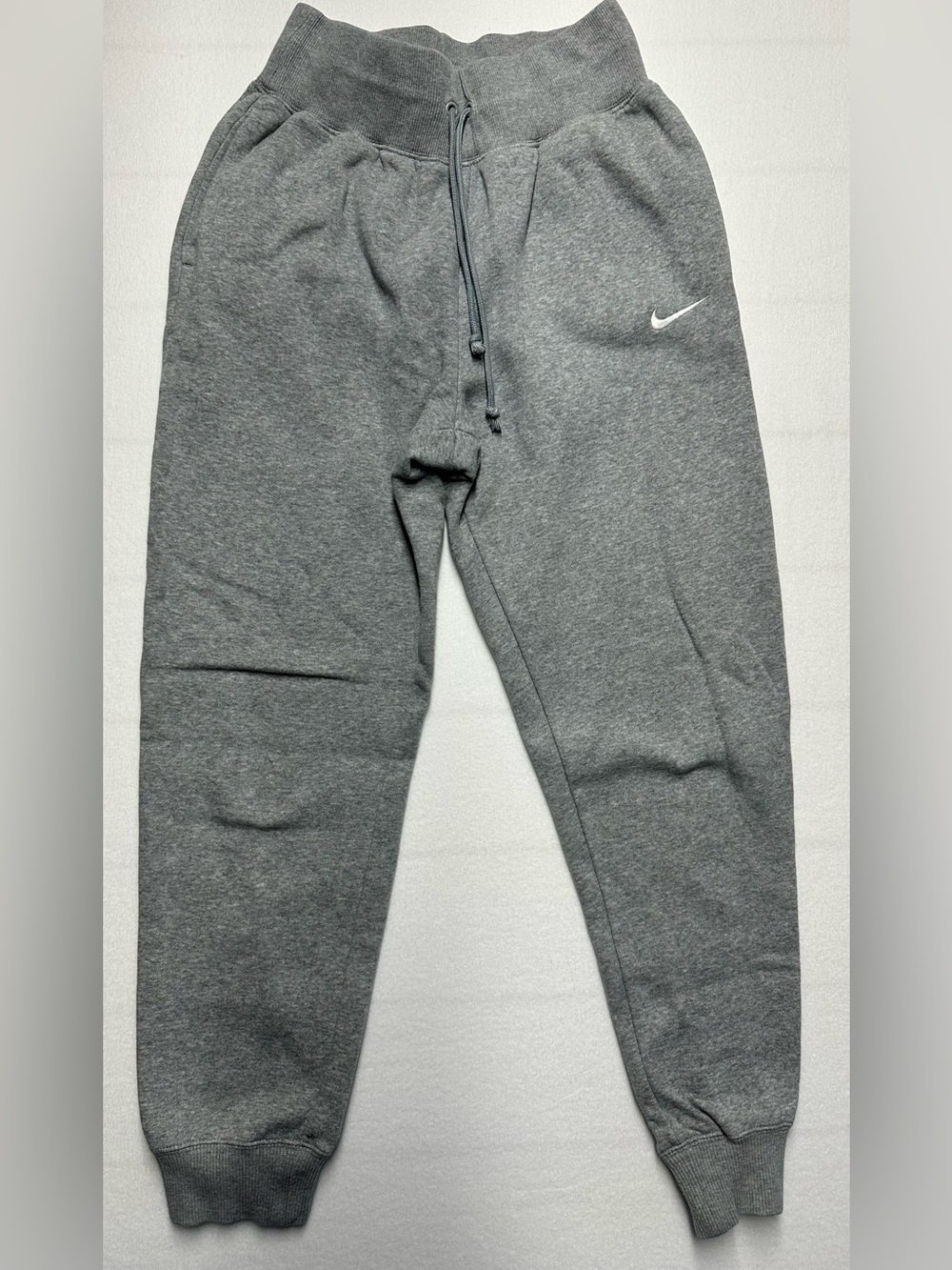 Nike Women’s Small Heather Gray Wide Waist Joggers with Embroidered Swoosh